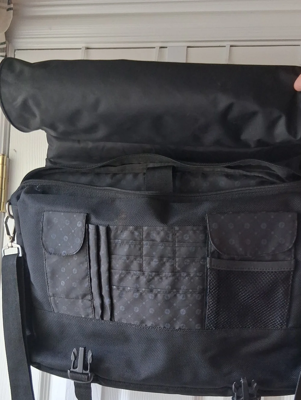 Laptop Messenger Bag with Shoulder Strap